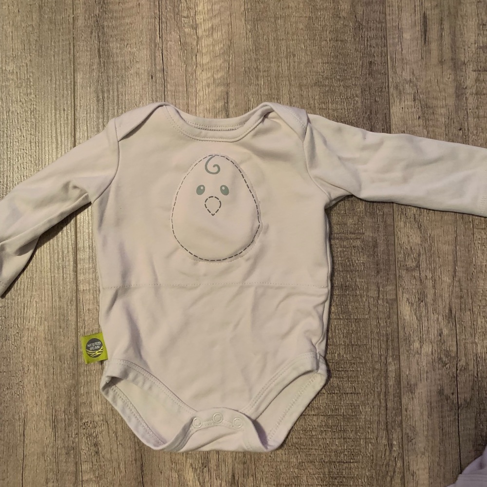 2 Nested Bean Zen Bodysuits